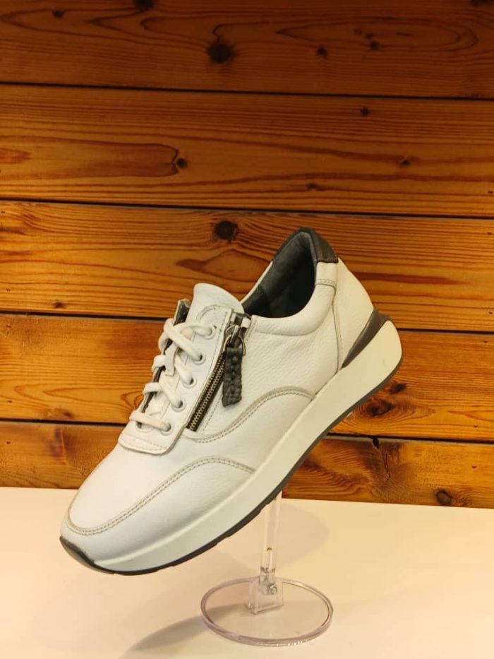 کفش چرم اسپرت زنانه کد 848/1 - Image 4