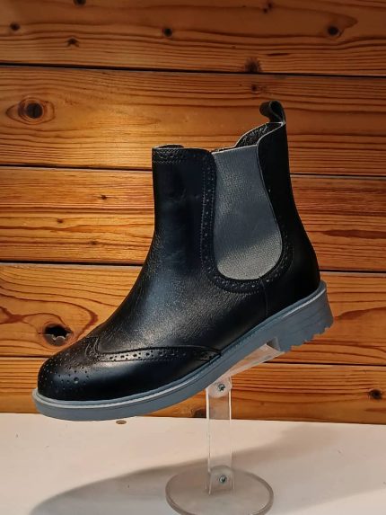 نیم بوت چرم زنانه براق