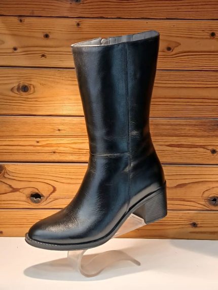 بوت زنانه چرم کد 518