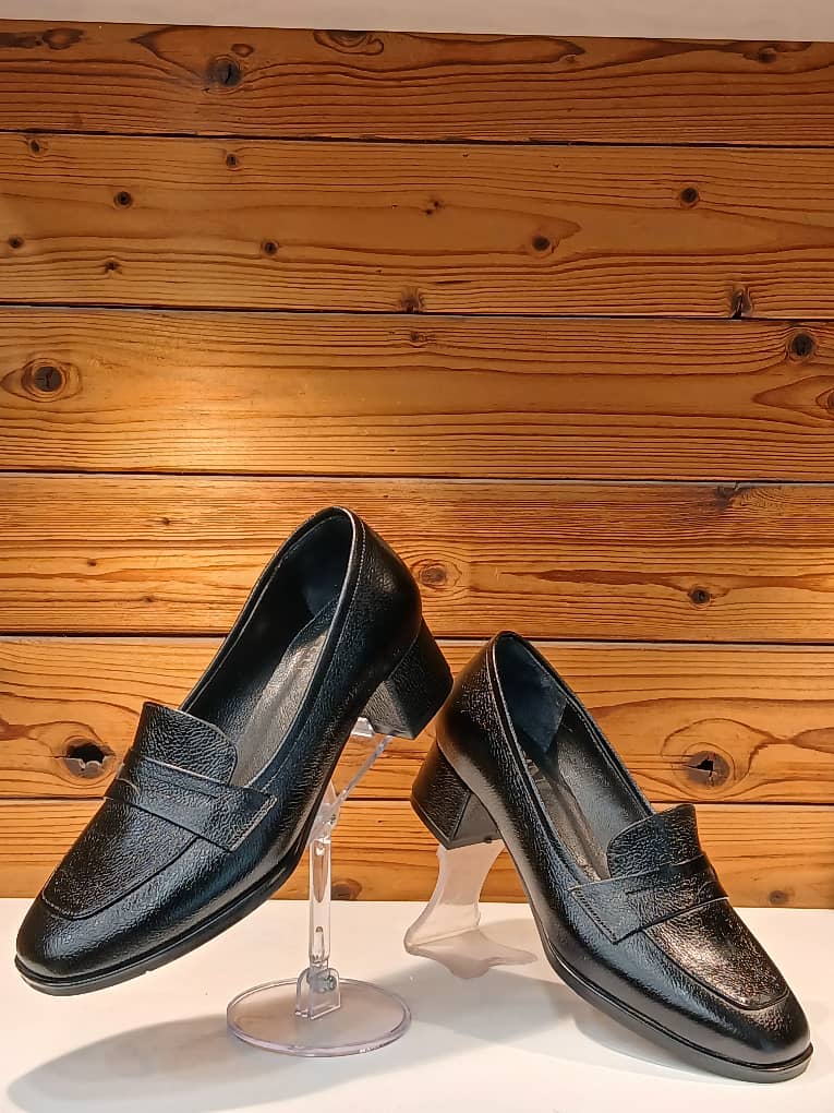 WhatsApp Image 1404-09-12 at 18.56.54 کفش مجلسی چرم زنانه کد 3701/31 - Image 1