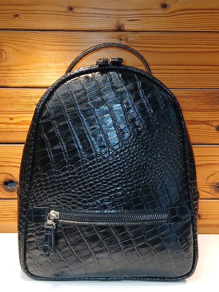 کوله چرم کد 7044 کوله چرم کد 7044